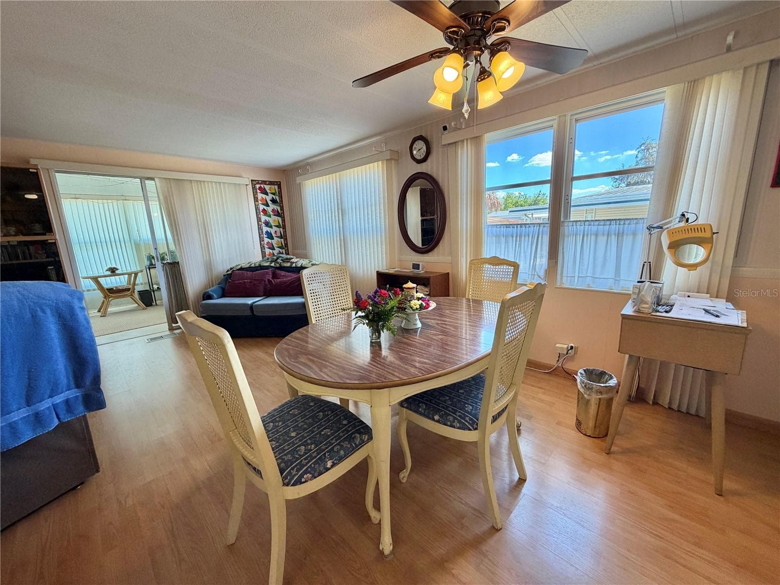 Mobile Home at 167 JACARANDA DR, LEESBURG, photo 8 of 36