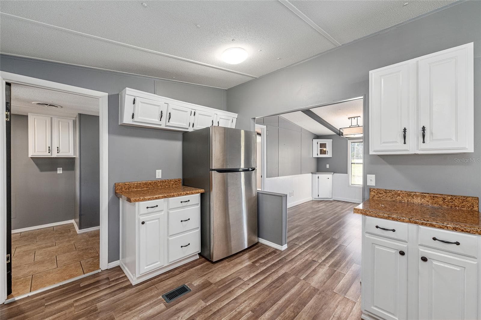 Manufactured Home at 5600 SE 39TH ST, TRENTON, photo 24 of 101