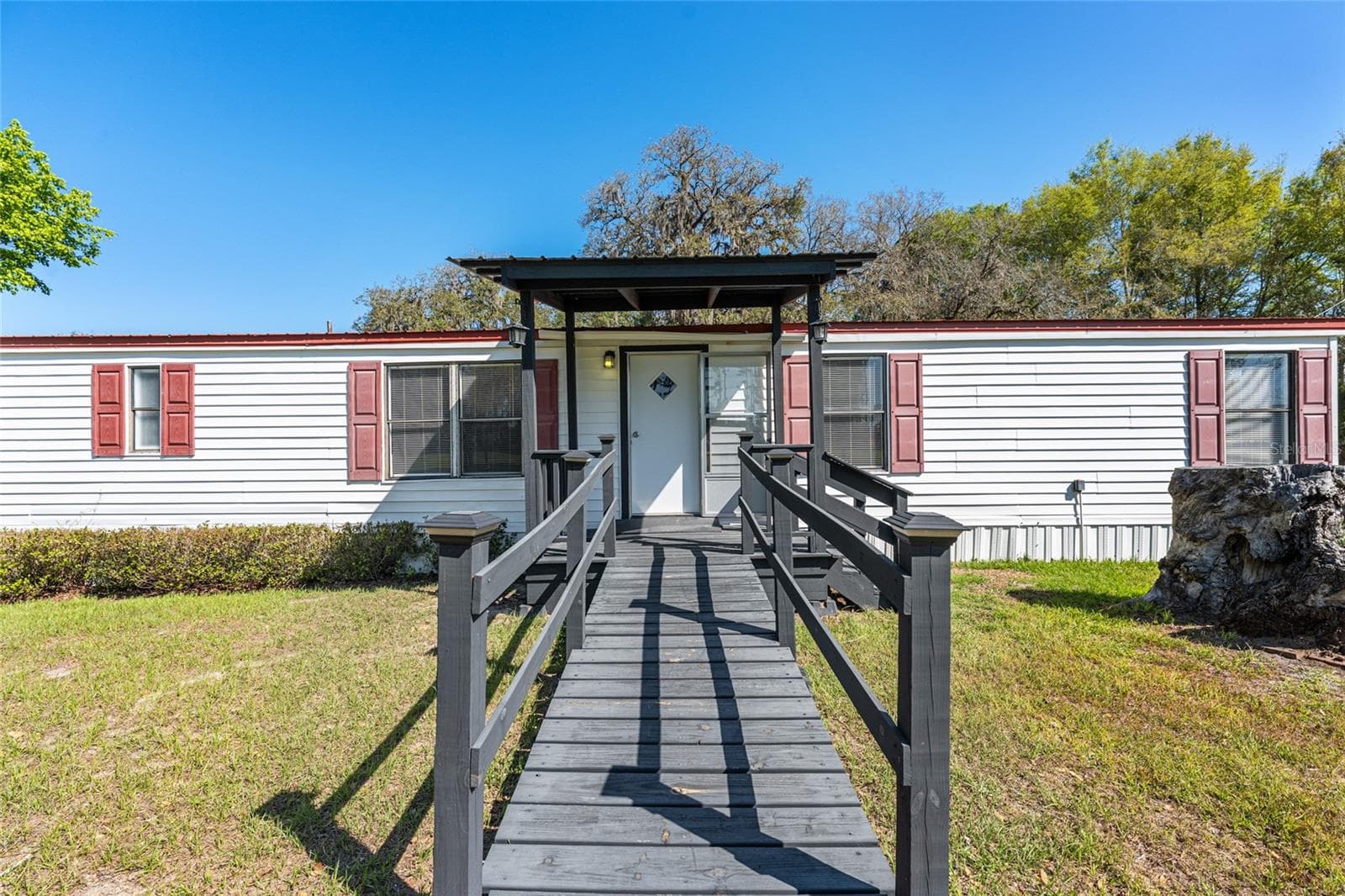 Manufactured Home at 5600 SE 39TH ST, TRENTON, photo 13 of 101