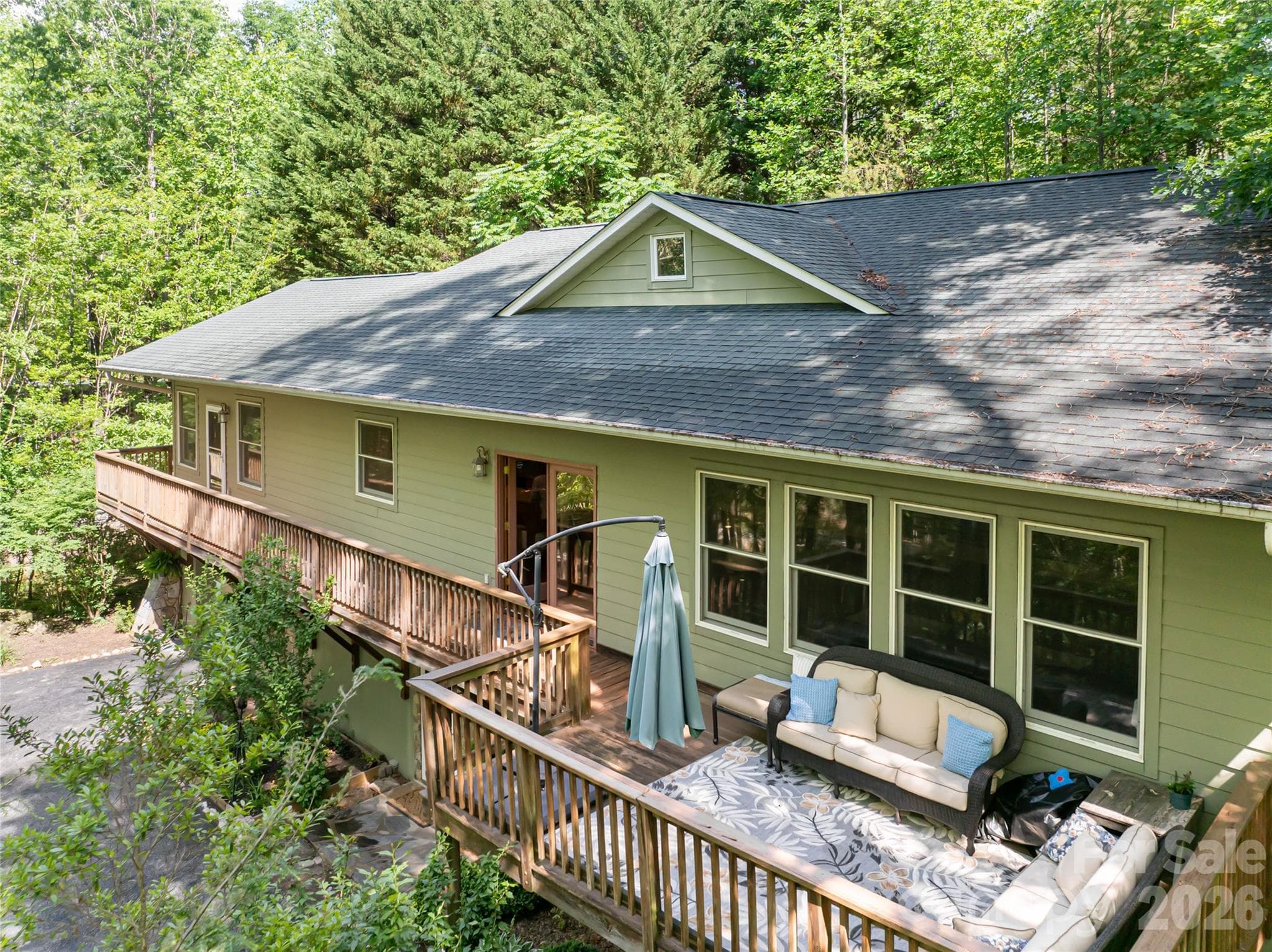 Single Family Residence at 75 Cougar Lane, Saluda, photo 6 of 43