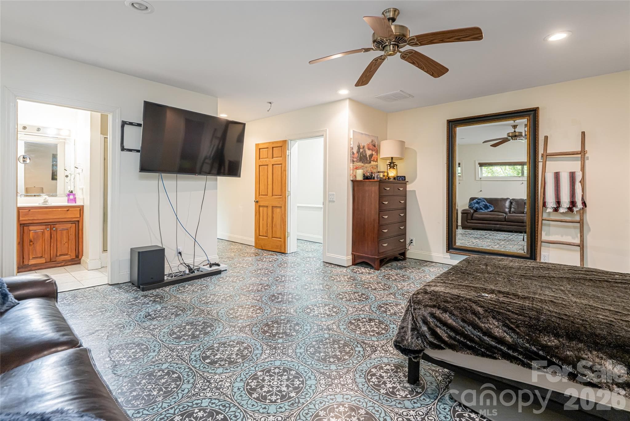 Single Family Residence at 75 Cougar Lane, Saluda, photo 37 of 43
