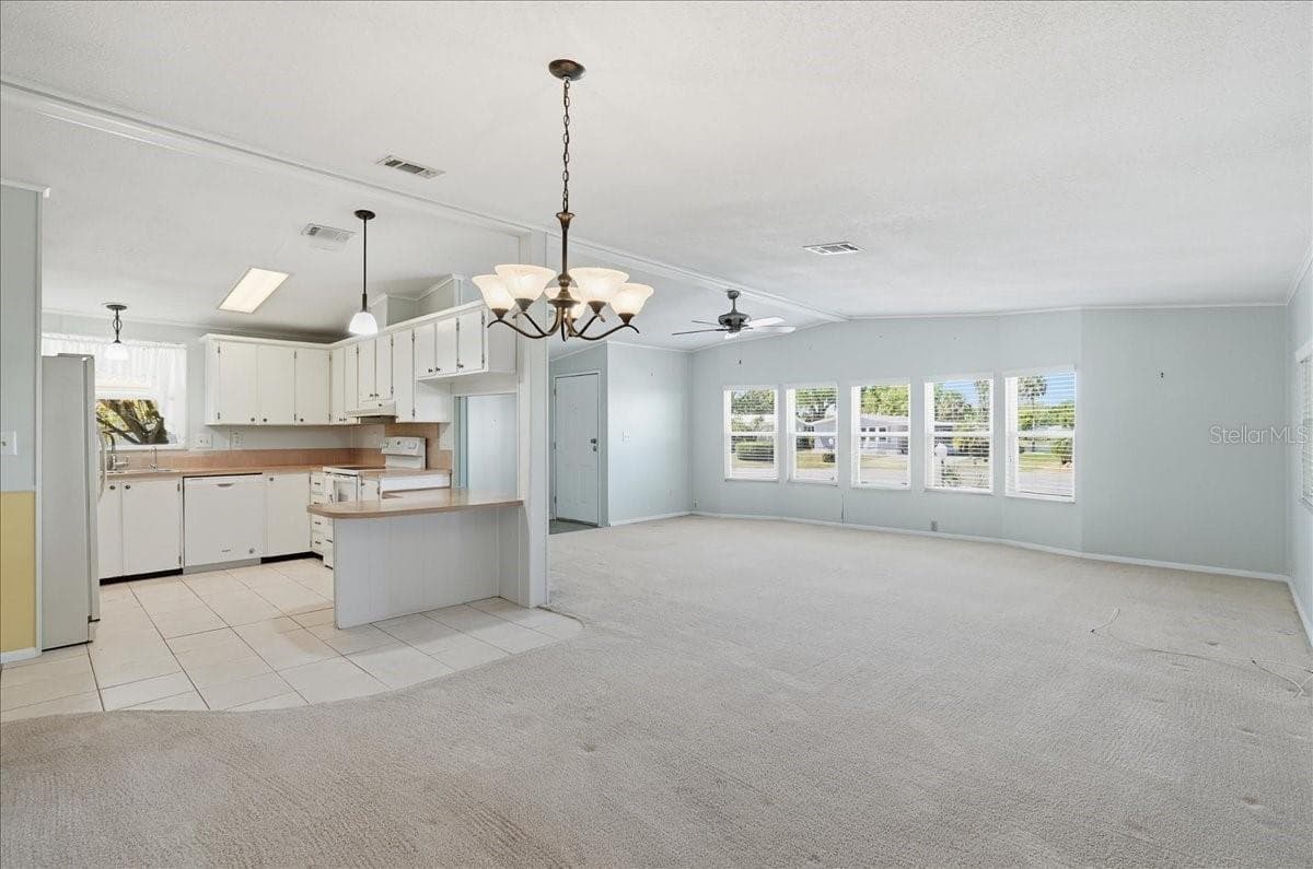 Manufactured Home at 8514 MONARCH PL, PALMETTO, photo 22 of 46