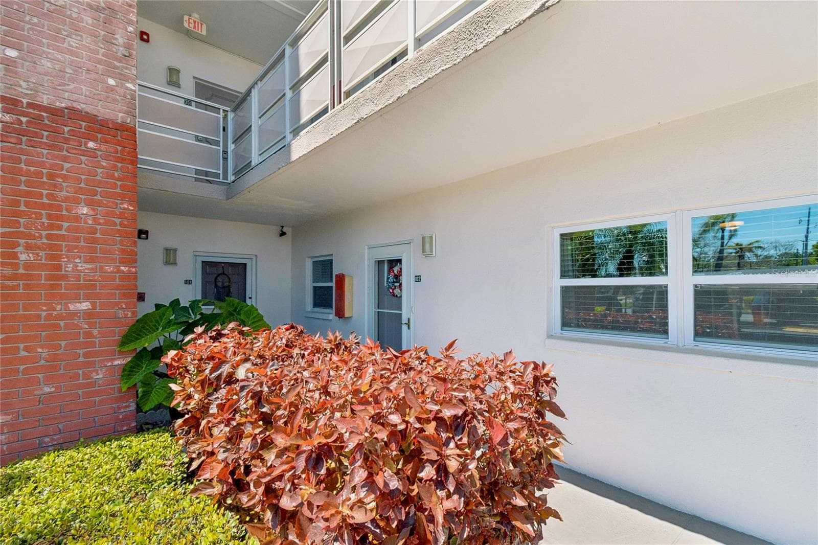 Condominium at 5501 80TH ST N #102, ST PETERSBURG, photo 3 of 76