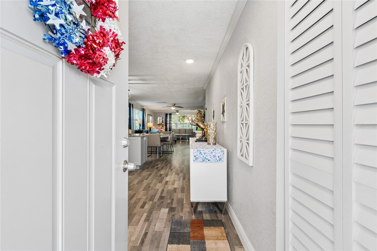 Condominium at 5501 80TH ST N #102, ST PETERSBURG, photo 5 of 76