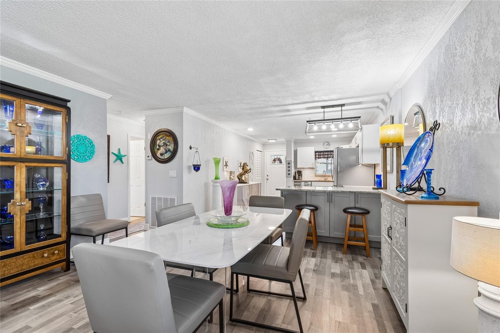 Condominium at 5501 80TH ST N #102, ST PETERSBURG, photo 15 of 76