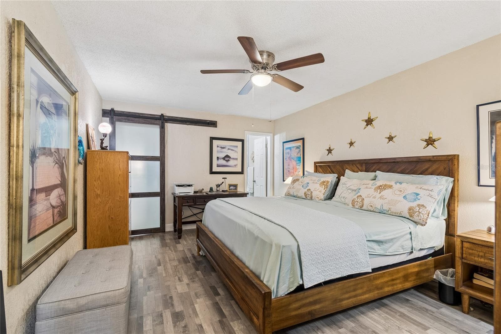 Master Suite. - 5501 80TH ST N #102, ST PETERSBURG