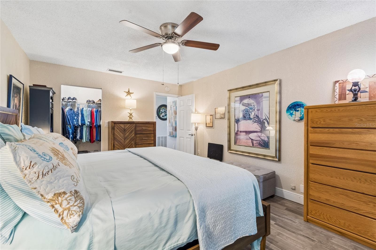 Master Suite. - 5501 80TH ST N #102, ST PETERSBURG