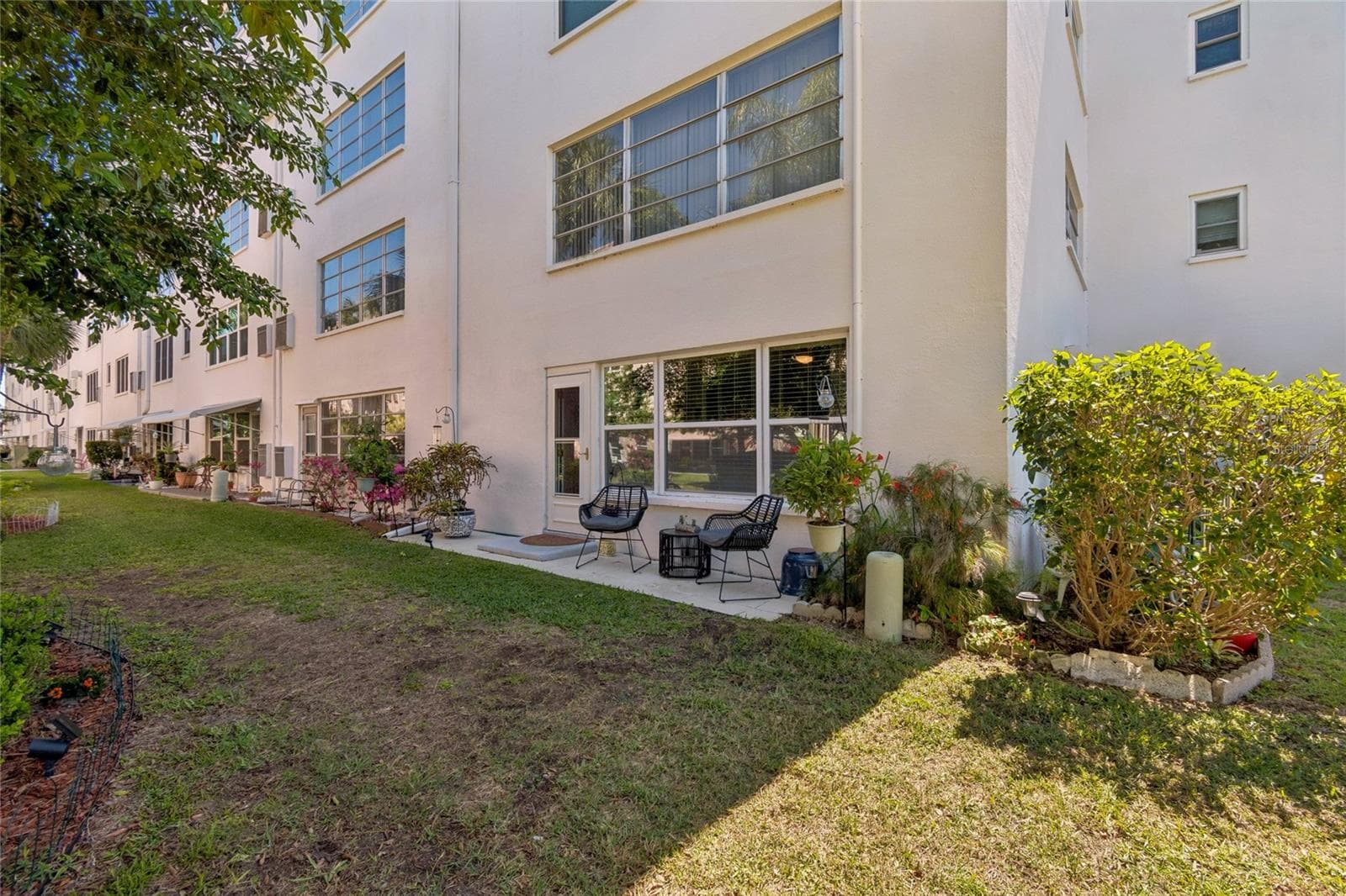 Patio. - 5501 80TH ST N #102, ST PETERSBURG