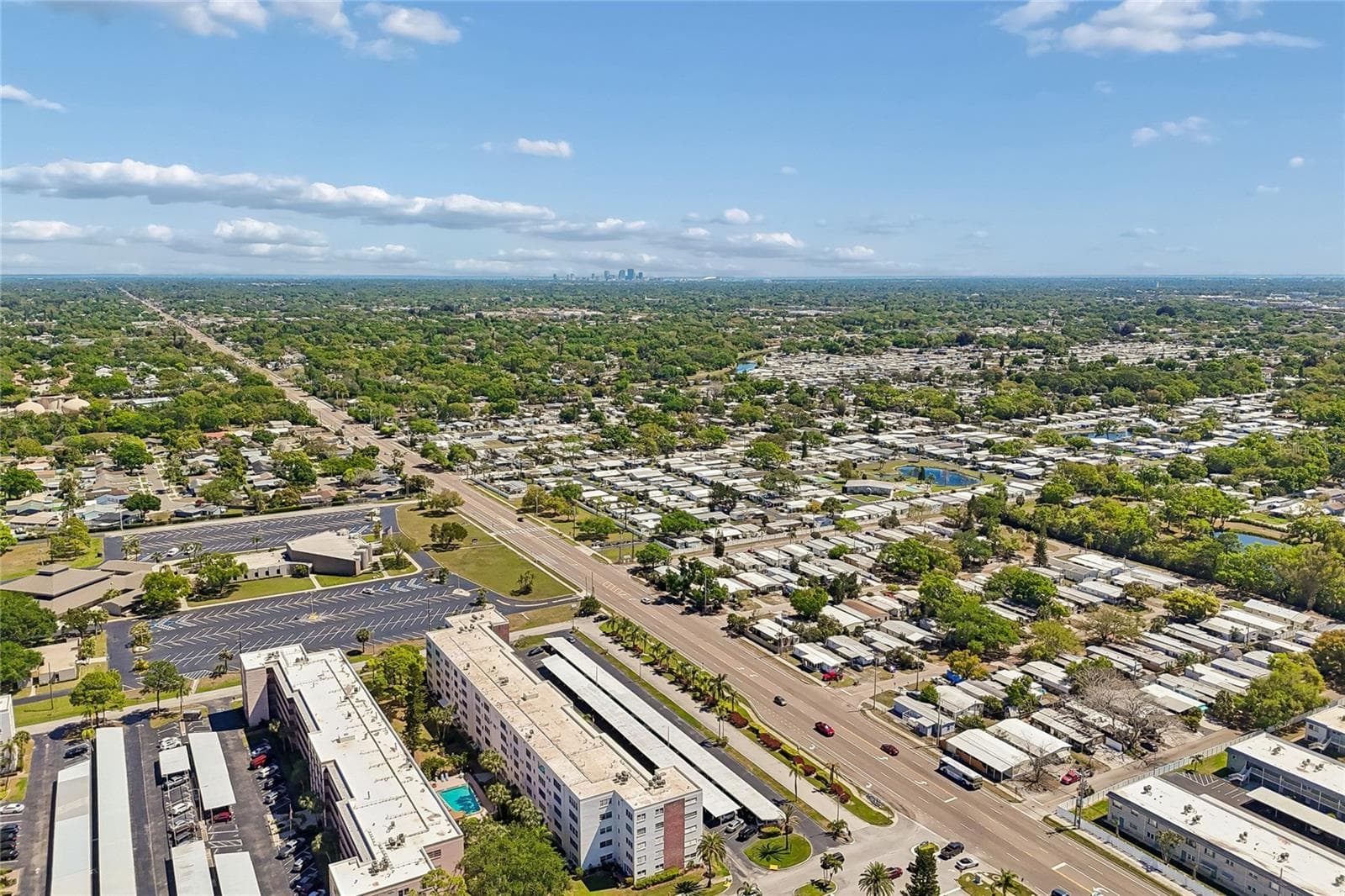 Condominium at 5501 80TH ST N #102, ST PETERSBURG, photo 48 of 76