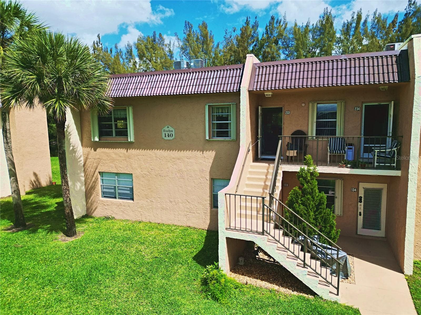 140 LAKE MERYL DR #233