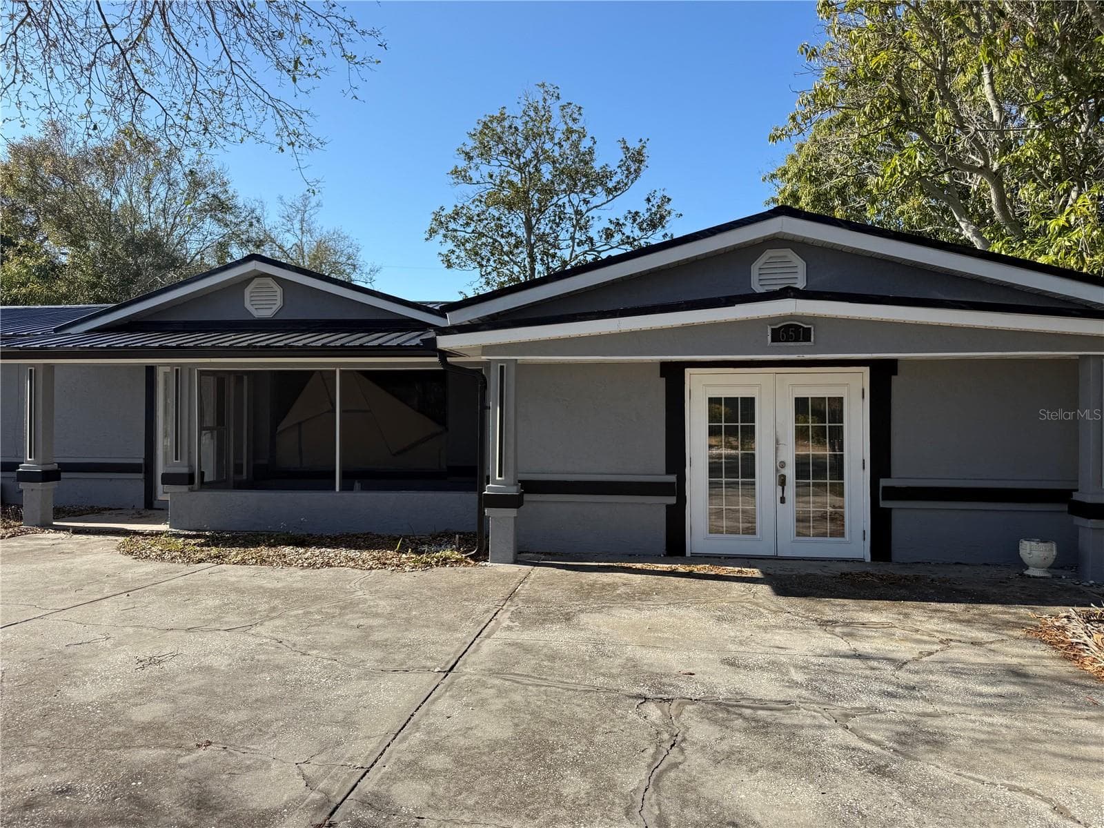 Single Family Residence at 651 69TH AVE S, ST PETERSBURG, photo 3 of 15