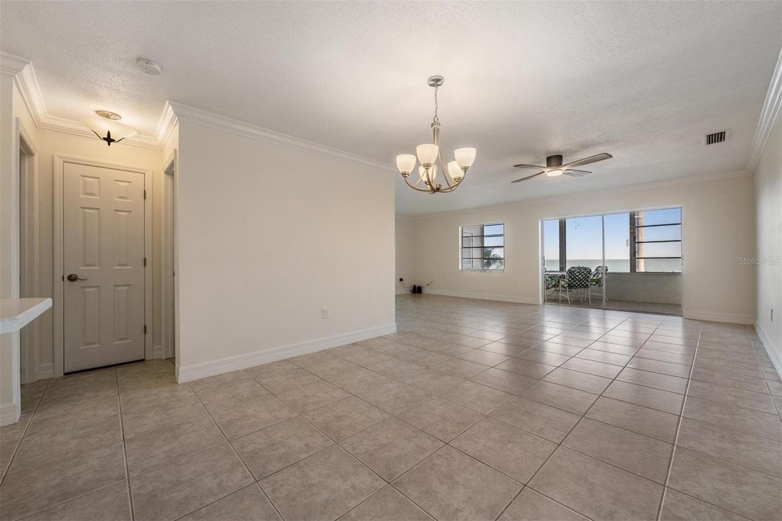 Condominium at 7 DUNOON PL #102, DUNEDIN, photo 13 of 53