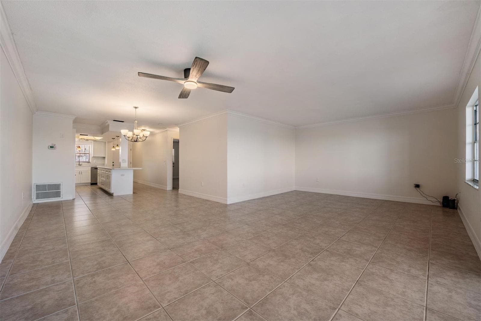 Condominium at 7 DUNOON PL #102, DUNEDIN, photo 18 of 53