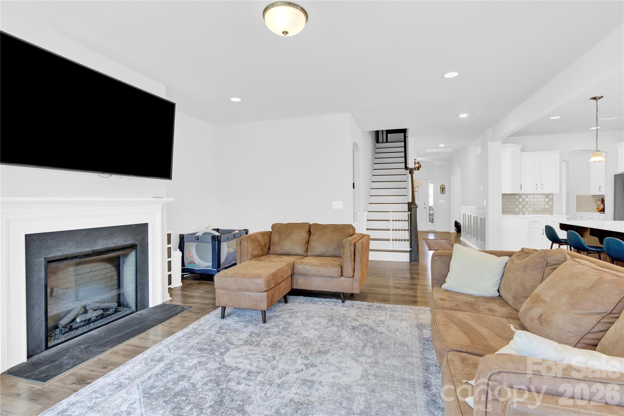 Living Room - 3153 Pinehills Way, Mount Holly