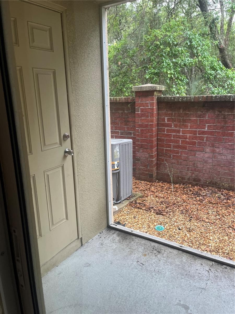 Townhouse at 228 CARINA CIR, SANFORD, photo 16 of 17