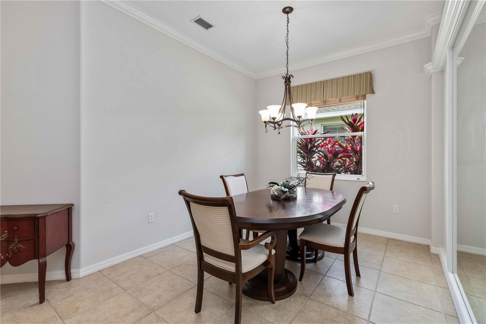 Formal dining room which can be subbed out for a library or lounge area - 8150 INDIGO RIDGE TER, UNIVERSITY PARK