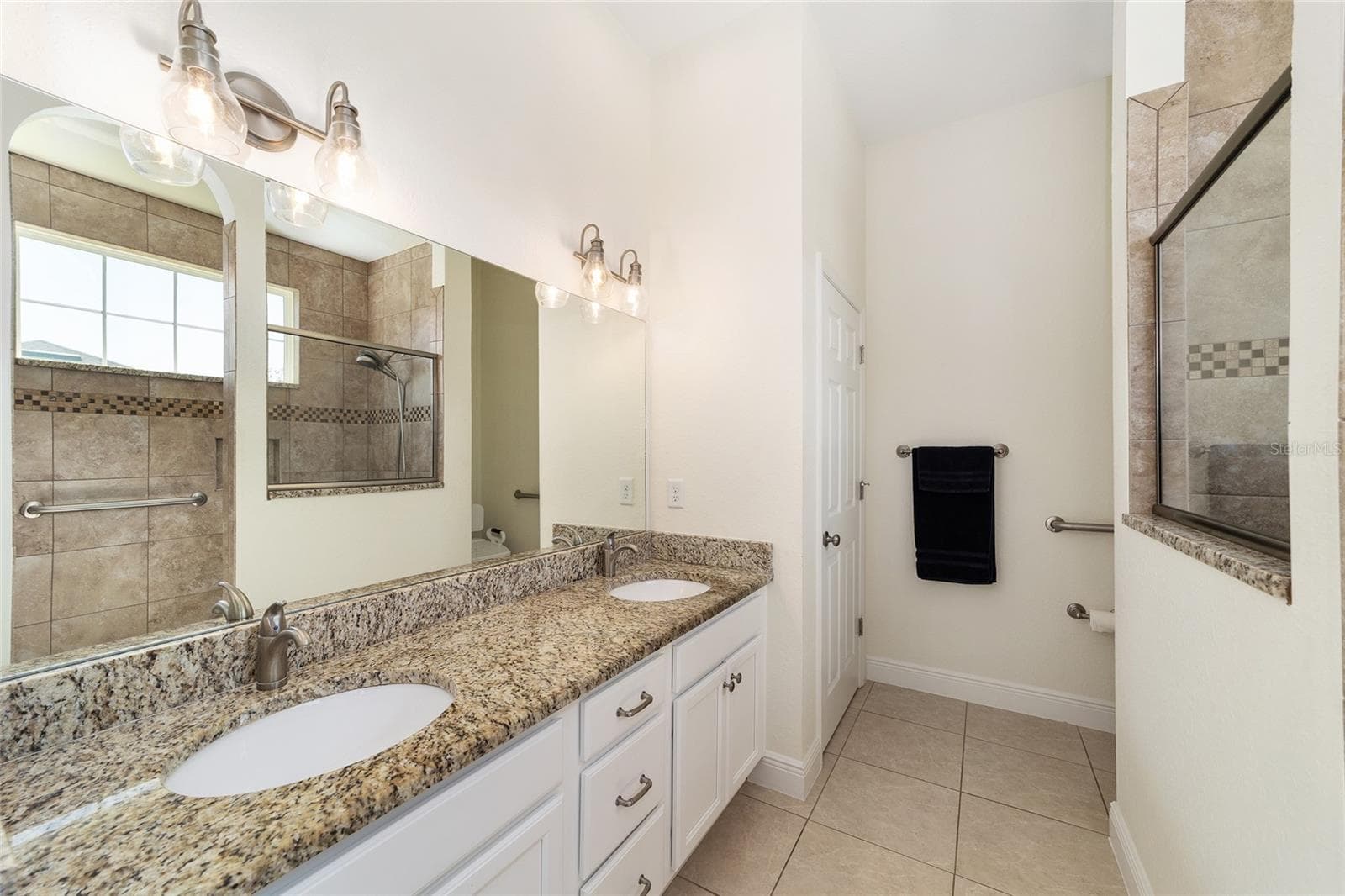 Primary En Suite - 10948 SE 167TH PL, SUMMERFIELD