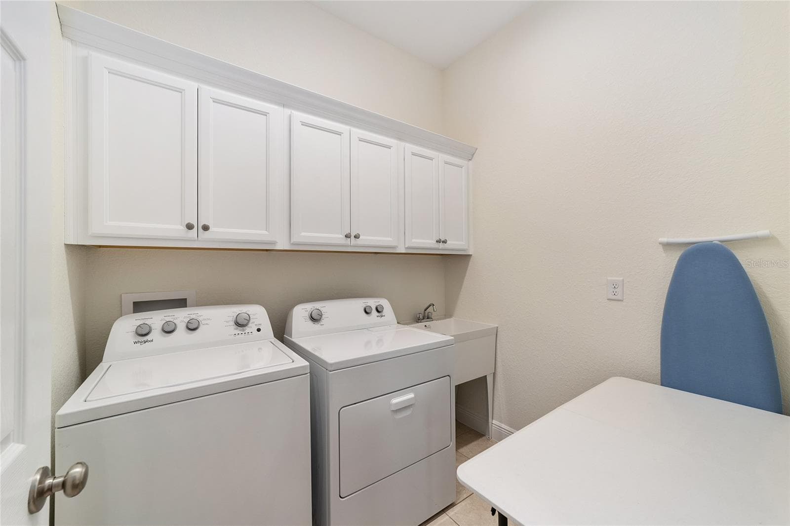 Spacious Laundry Room - 10948 SE 167TH PL, SUMMERFIELD