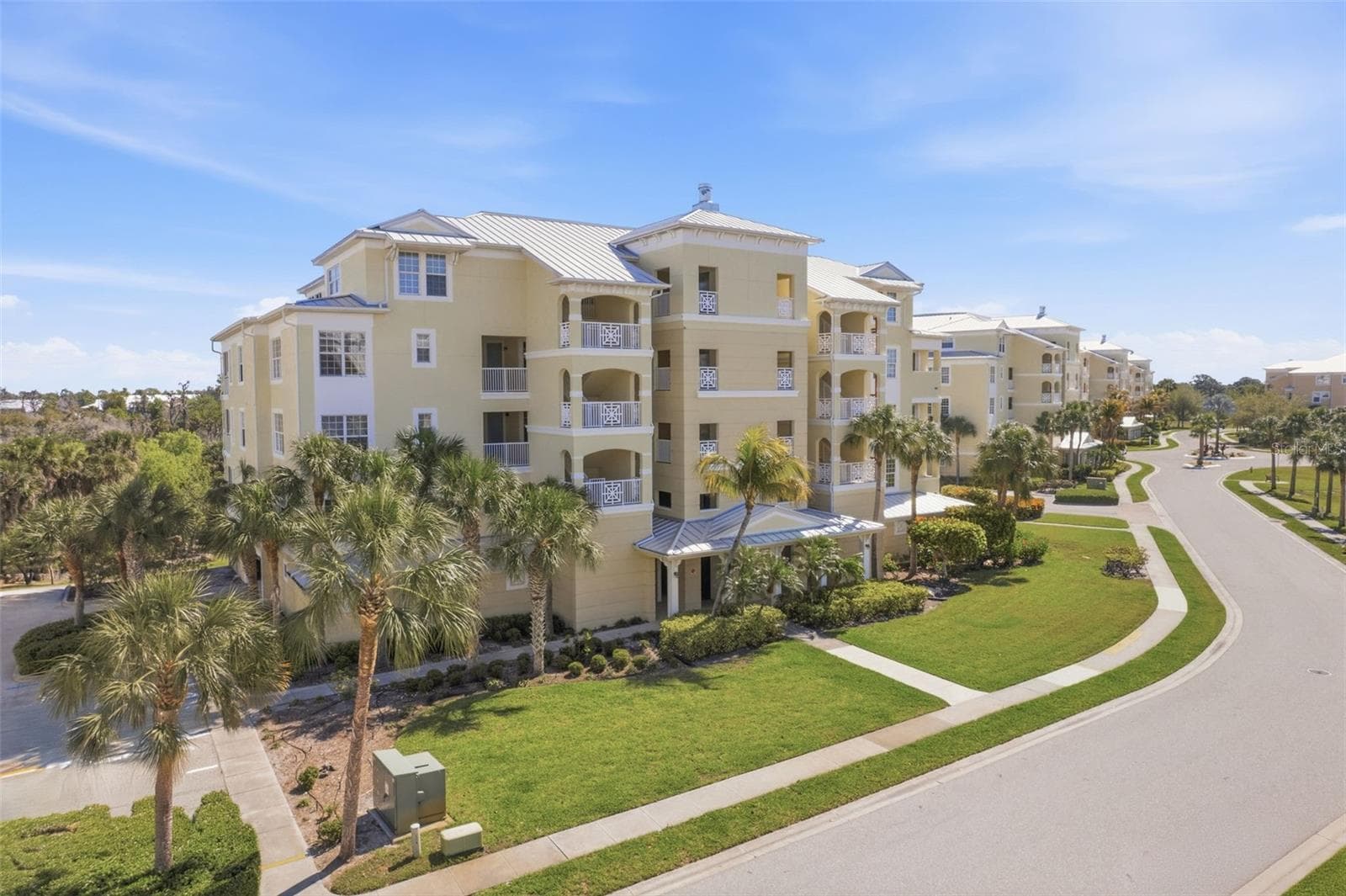 Condominium at 8561 AMBERJACK CIR #302, ENGLEWOOD, photo 6 of 51