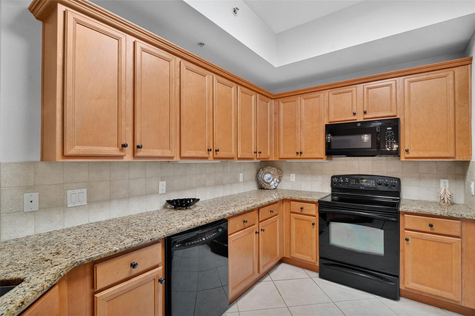 Condominium at 8561 AMBERJACK CIR #302, ENGLEWOOD, photo 12 of 51