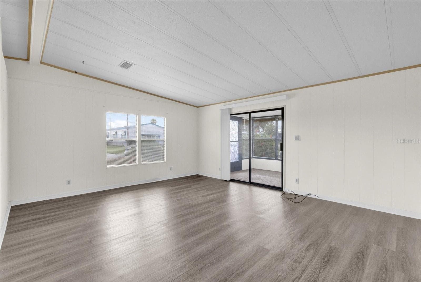 Manufactured Home at 415 S TIMBER TRL, WILDWOOD, photo 12 of 52