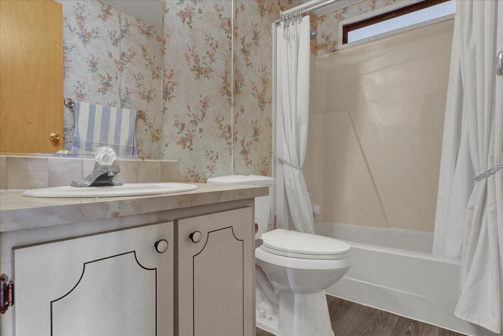 Manufactured Home at 415 S TIMBER TRL, WILDWOOD, photo 18 of 52