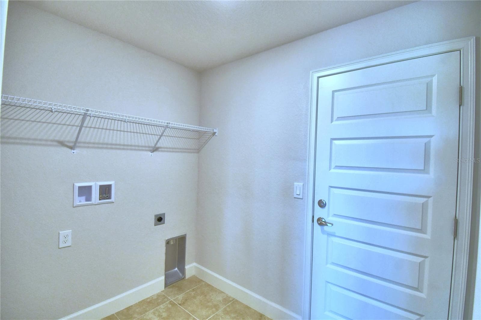 Single Family Residence at 4607 CALAMINT LN, AUBURNDALE, photo 10 of 44
