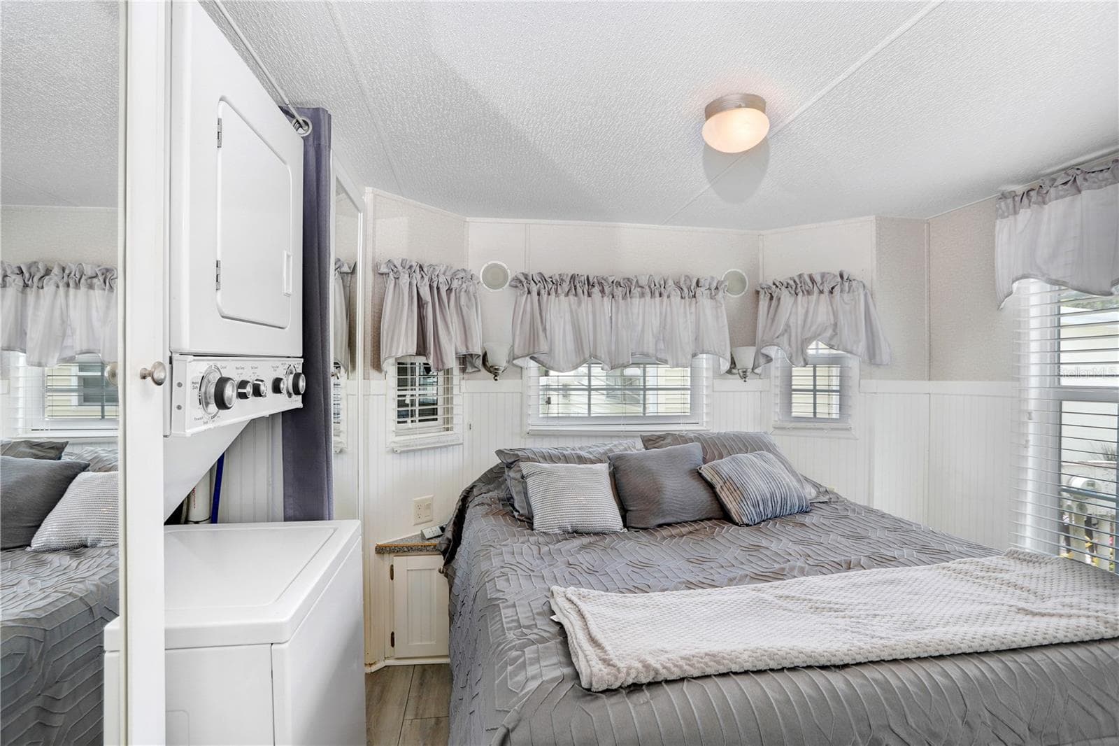 Manufactured Home at 3333 26TH AVE E #1104, BRADENTON, photo 16 of 28