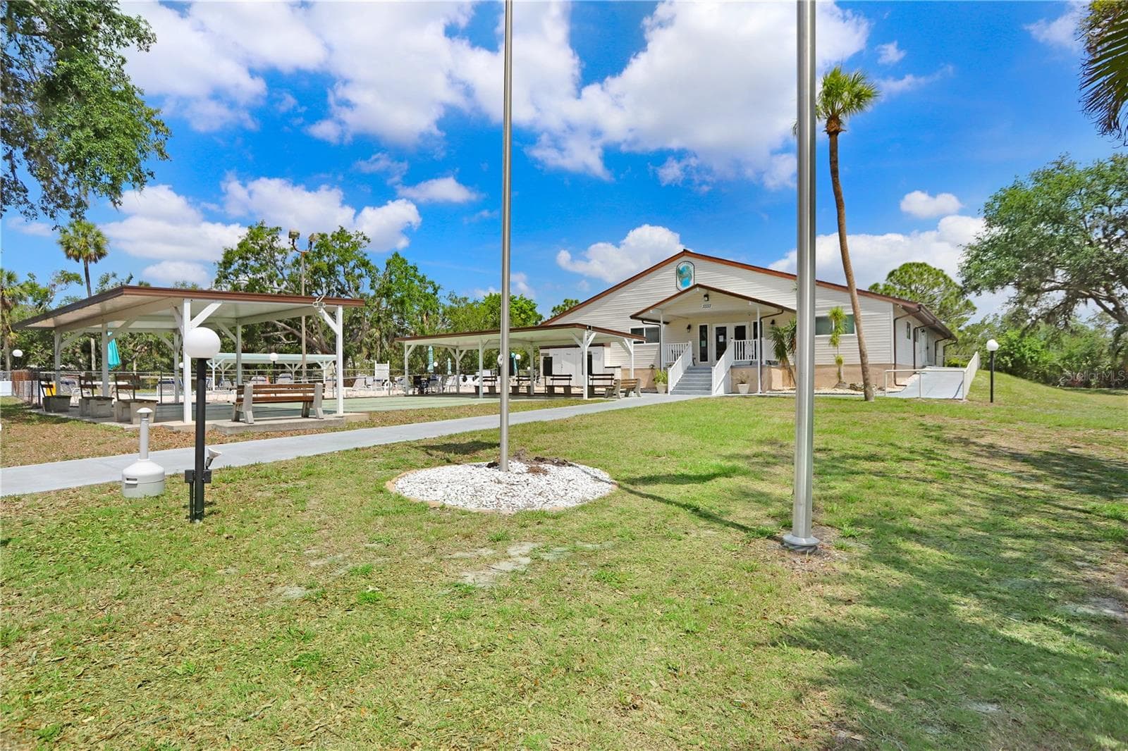 Manufactured Home at 3333 26TH AVE E #1104, BRADENTON, photo 24 of 28