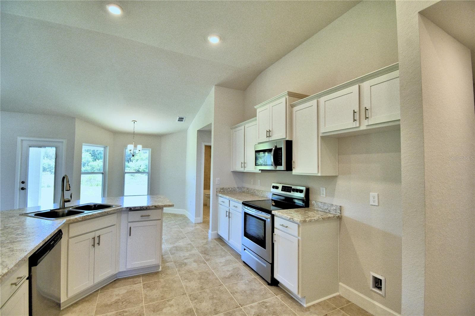 Single Family Residence at 4615 CALAMINT LN, AUBURNDALE, photo 18 of 51