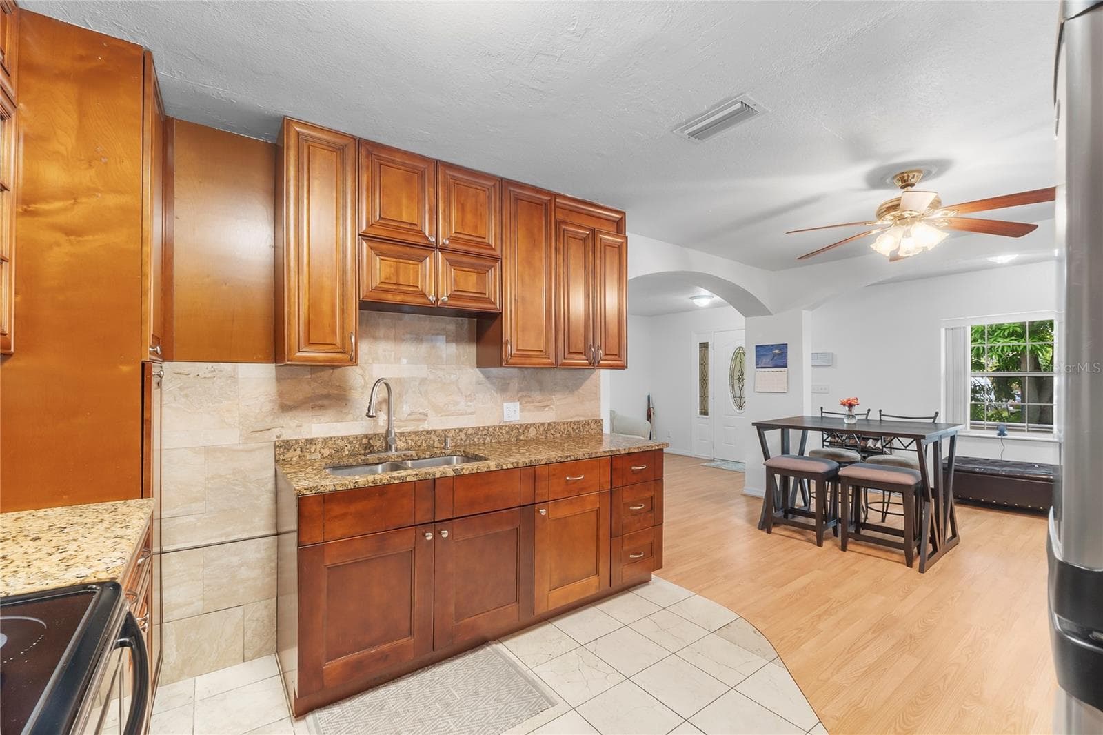 Single Family Residence at 1701 38TH AVENUE, ST PETERSBURG, photo 17 of 41