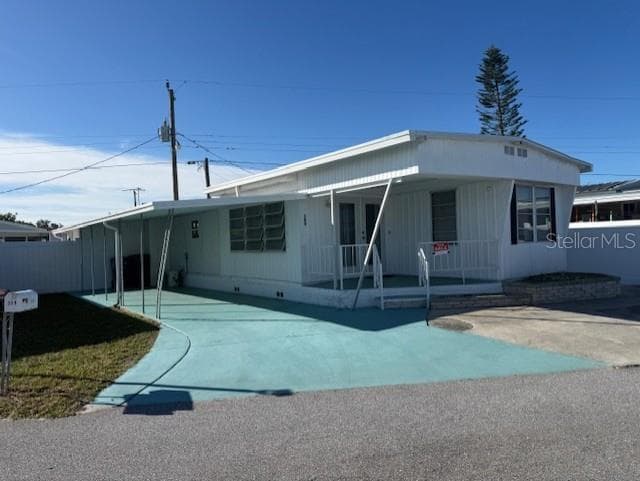 Mobile Home at 308 51ST AVENUE DR W, BRADENTON, photo 2 of 40