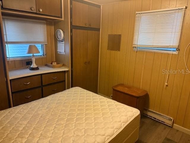 Mobile Home at 308 51ST AVENUE DR W, BRADENTON, photo 4 of 40