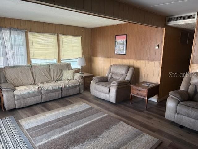 Mobile Home at 308 51ST AVENUE DR W, BRADENTON, photo 32 of 40