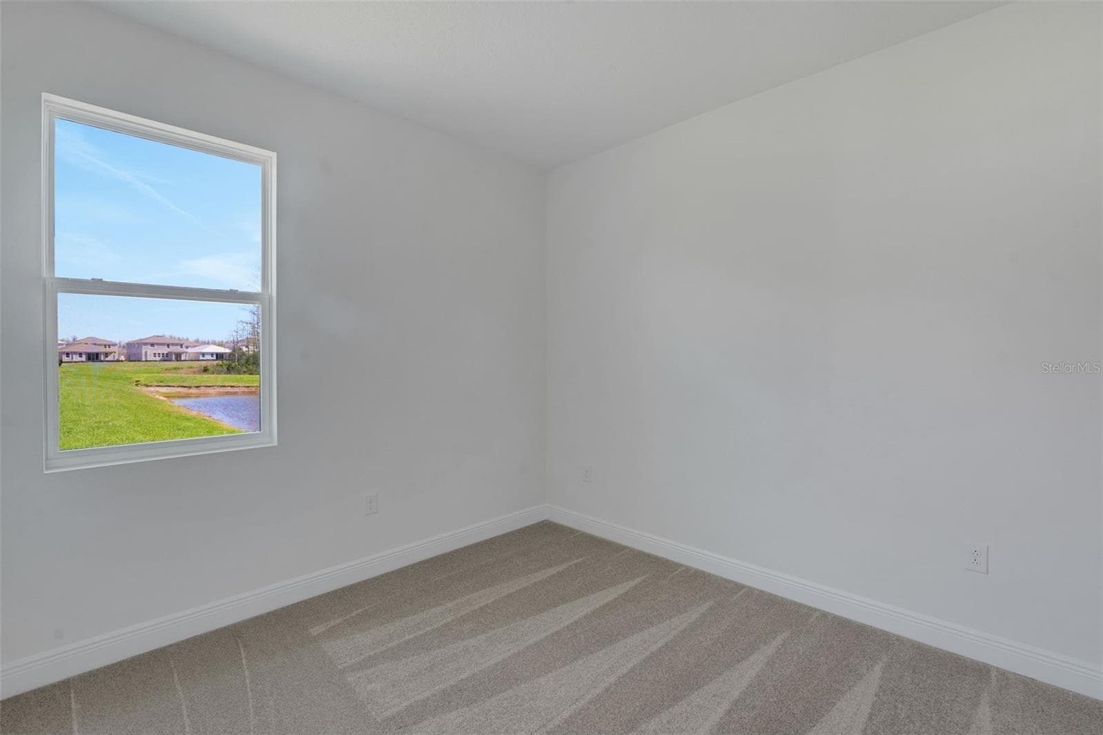 Single Family Residence at 17527 VALLEYWOOD PKWY, LAND O LAKES, photo 19 of 40