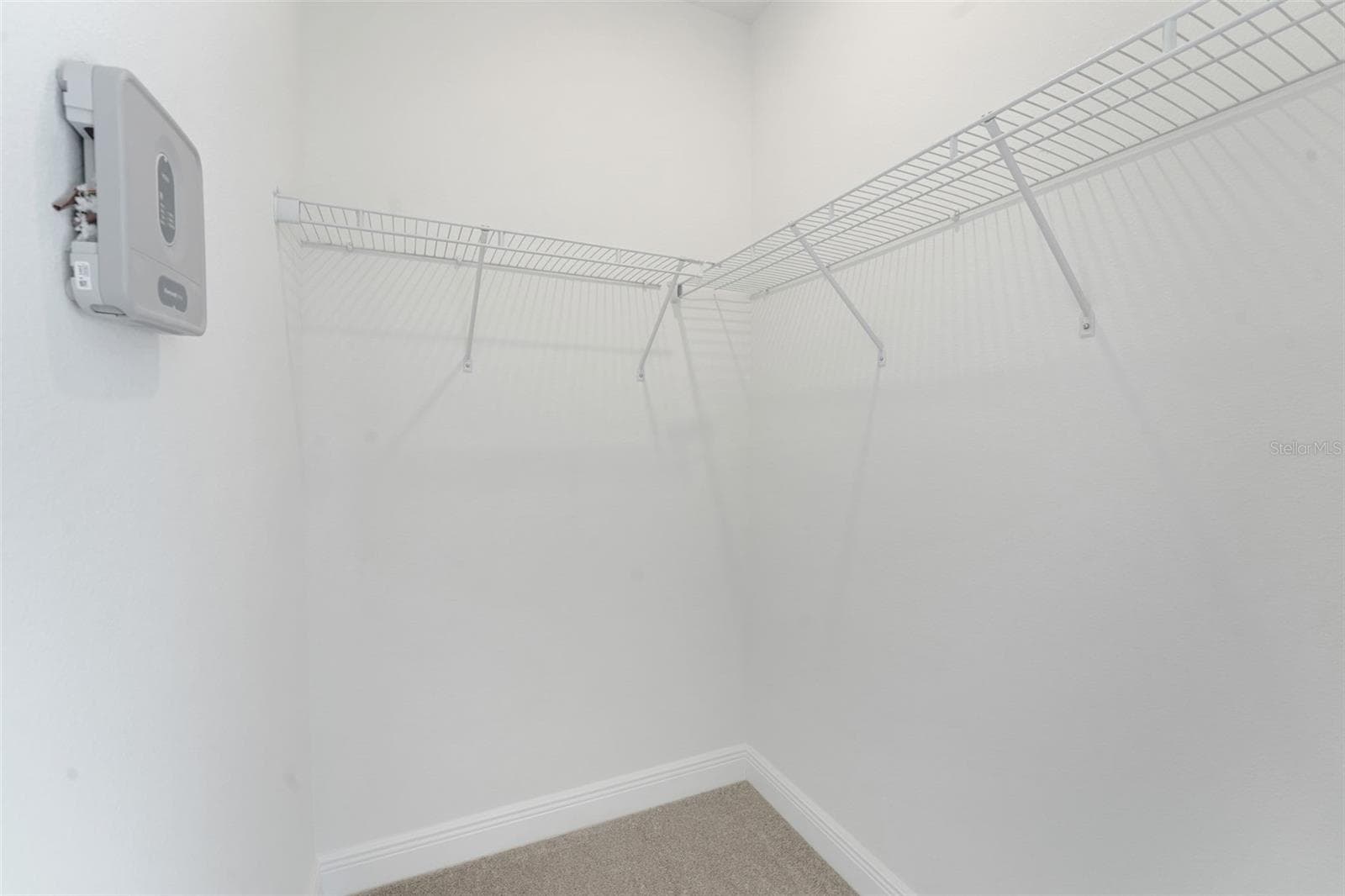 Single Family Residence at 17527 VALLEYWOOD PKWY, LAND O LAKES, photo 34 of 40