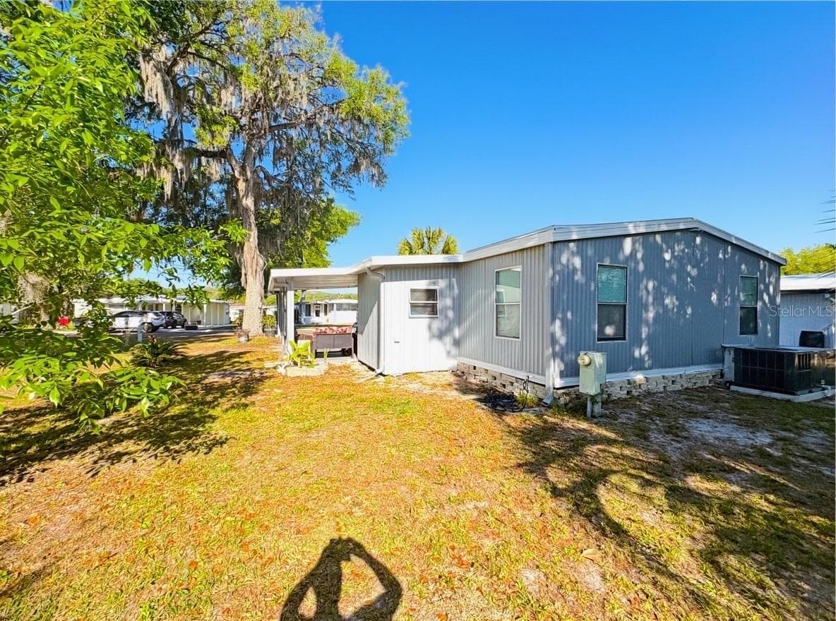 Manufactured Home at 108 N TIMBER TRL, WILDWOOD, photo 3 of 24