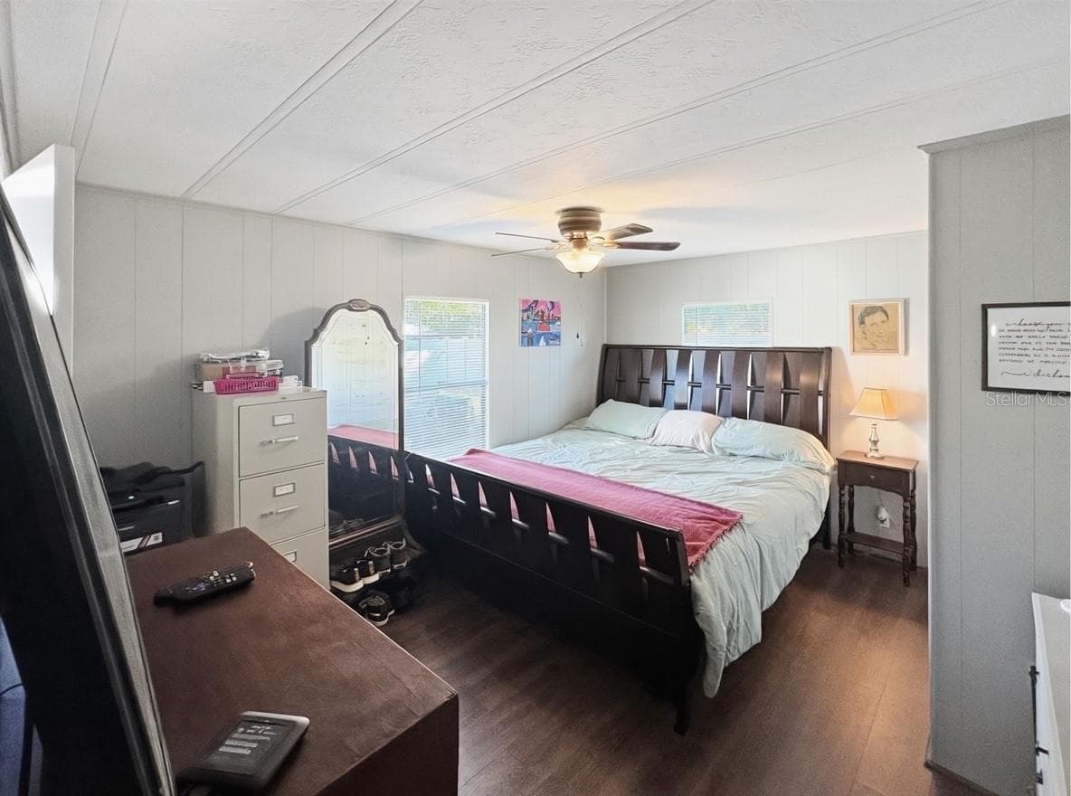 Manufactured Home at 108 N TIMBER TRL, WILDWOOD, photo 18 of 24