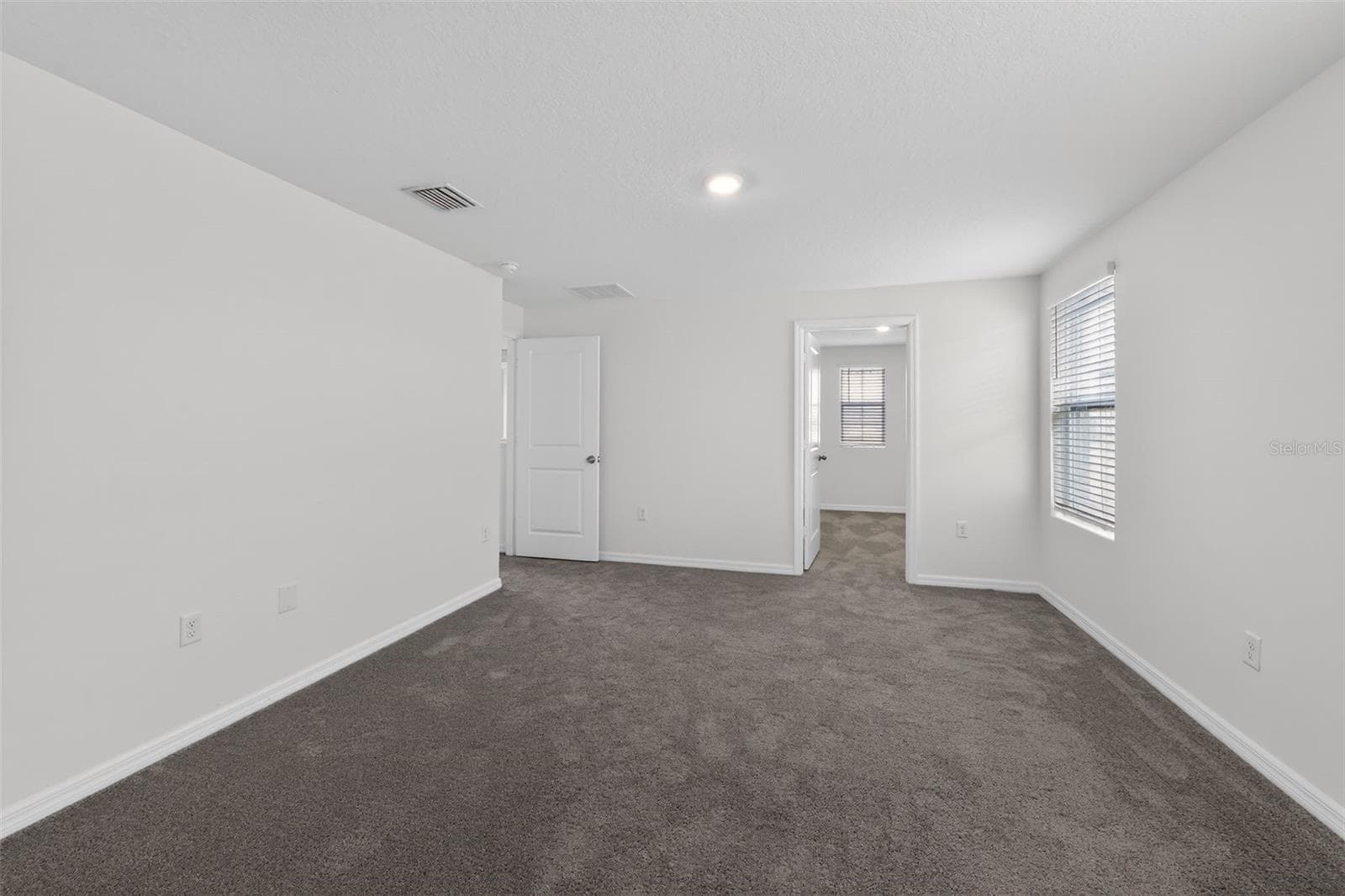 Single Family Residence at 439 SUNLIT CORAL ST, RUSKIN, photo 14 of 19