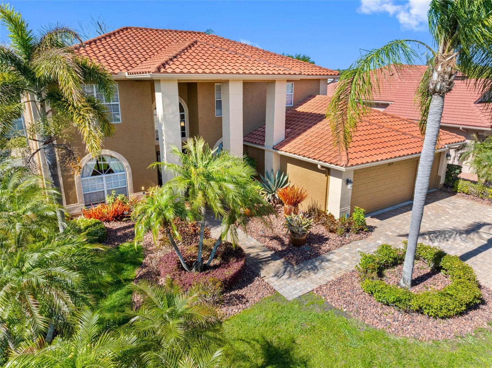 Single Family Residence at 1872 EAGLE TRACE BLVD, PALM HARBOR, photo 2 of 32
