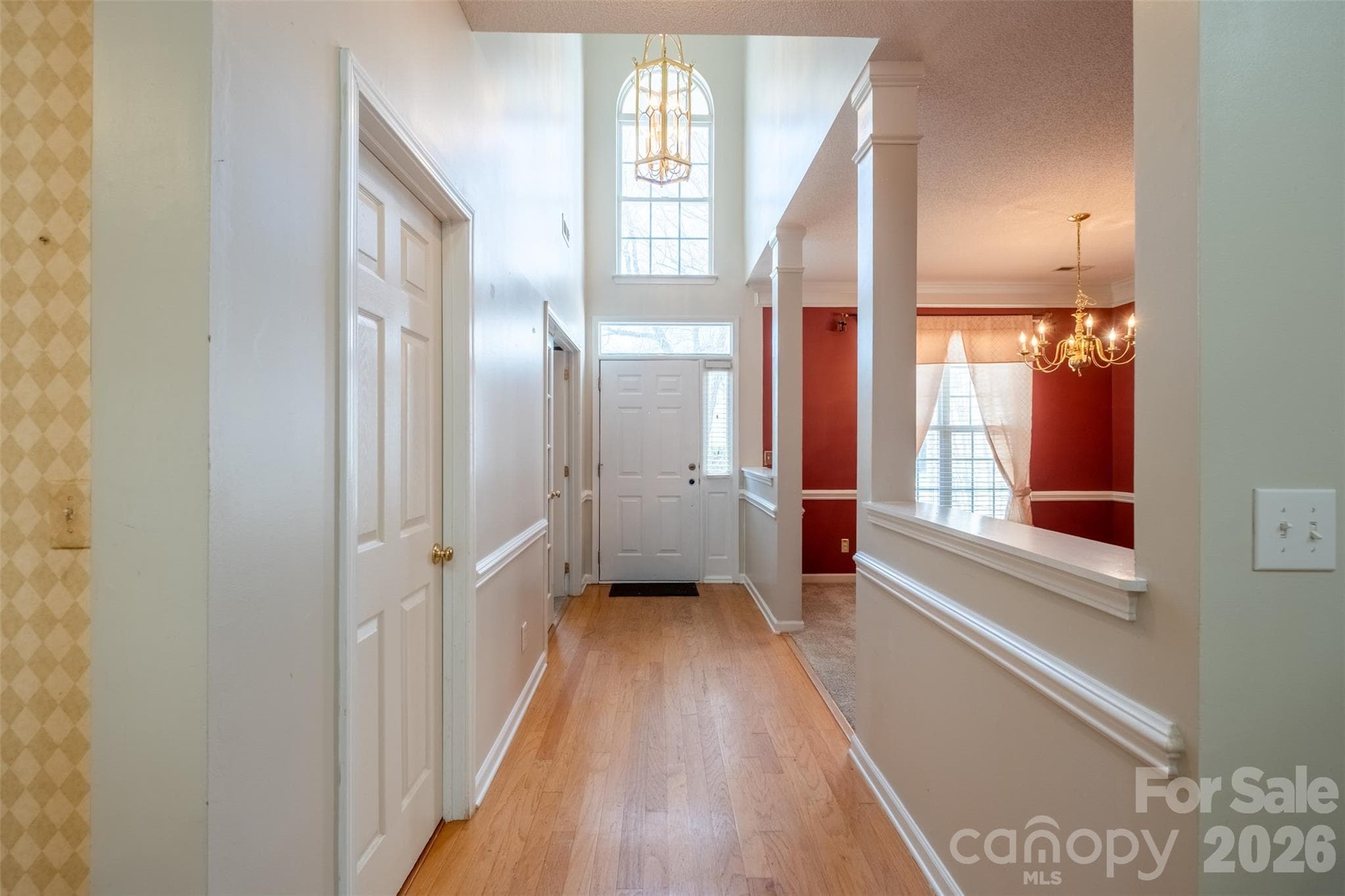 Single Family Residence at 4210 Mckendree Way, Charlotte, photo 2 of 38