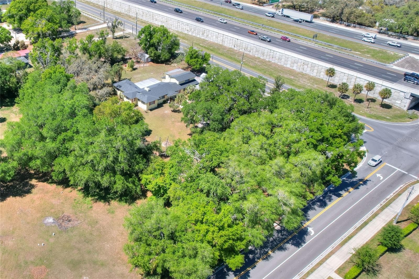 Single Family Residence at 750 CHARLIE TAYLOR RD, PLANT CITY, photo 11 of 36