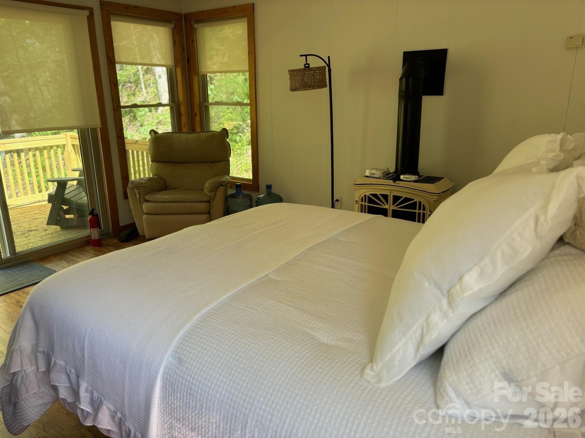 Cabin across the creek - 324 Marble Mine Road, Bakersville