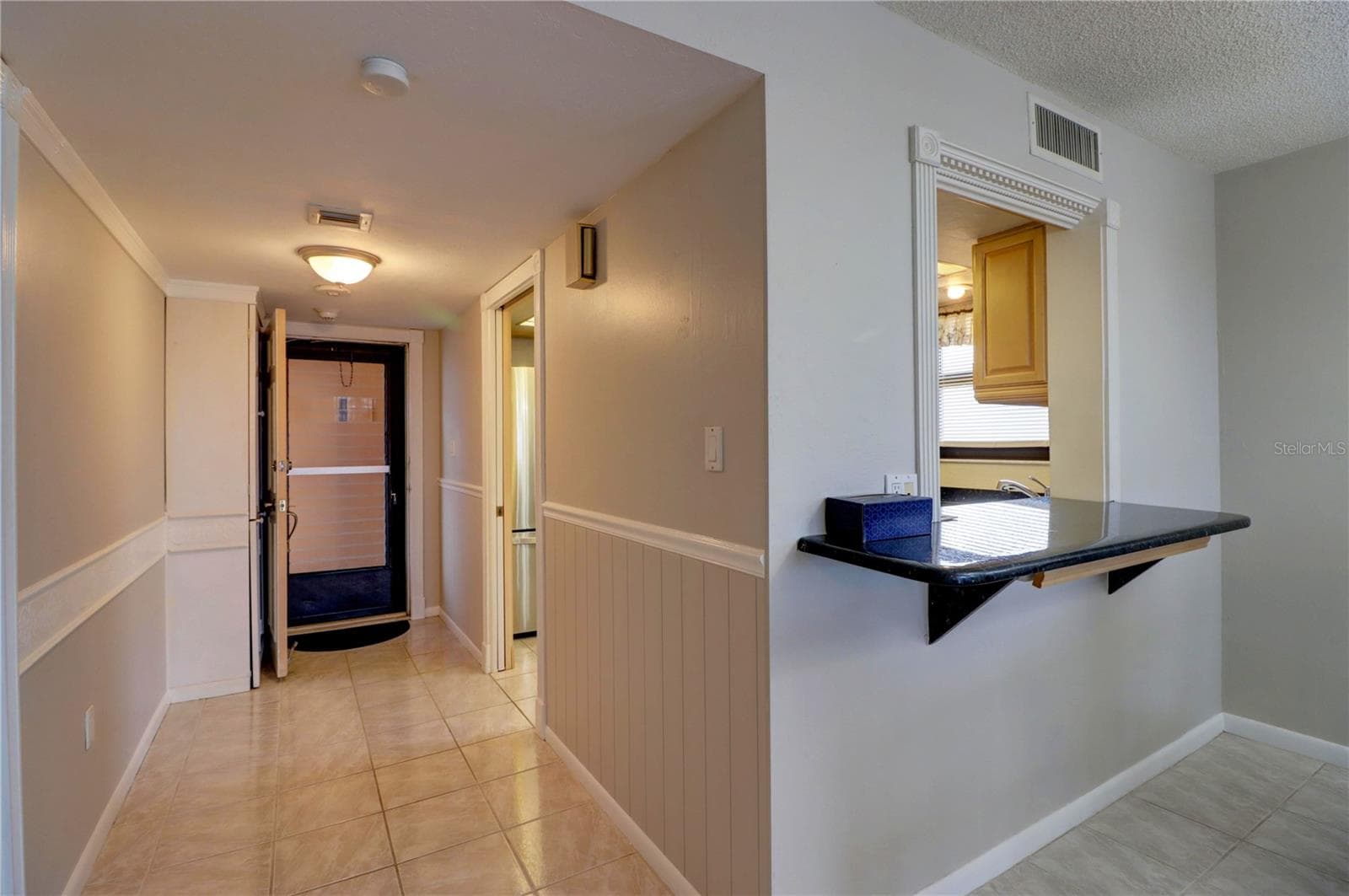 Condominium at 4260 SE 20TH PL #801, CAPE CORAL, photo 3 of 31