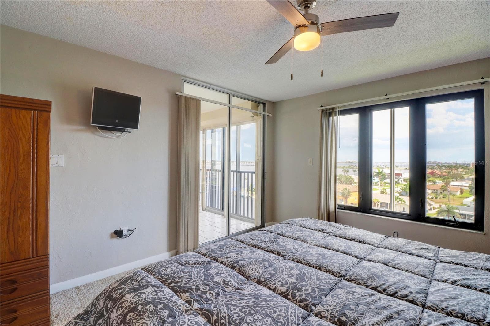 Condominium at 4260 SE 20TH PL #801, CAPE CORAL, photo 12 of 31