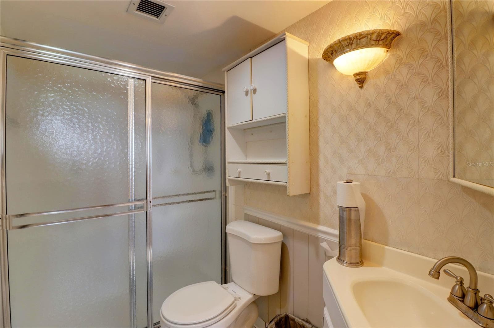 Condominium at 4260 SE 20TH PL #801, CAPE CORAL, photo 17 of 31