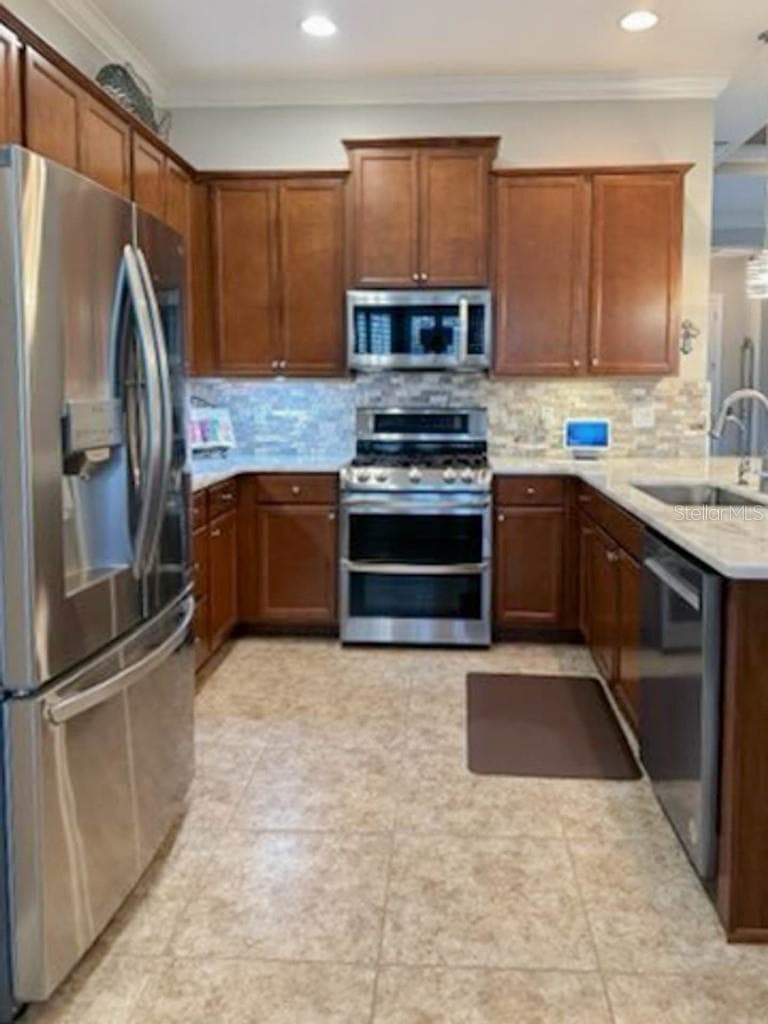 Single Family Residence at 112 SUFFOLK CT, DELAND, photo 13 of 47