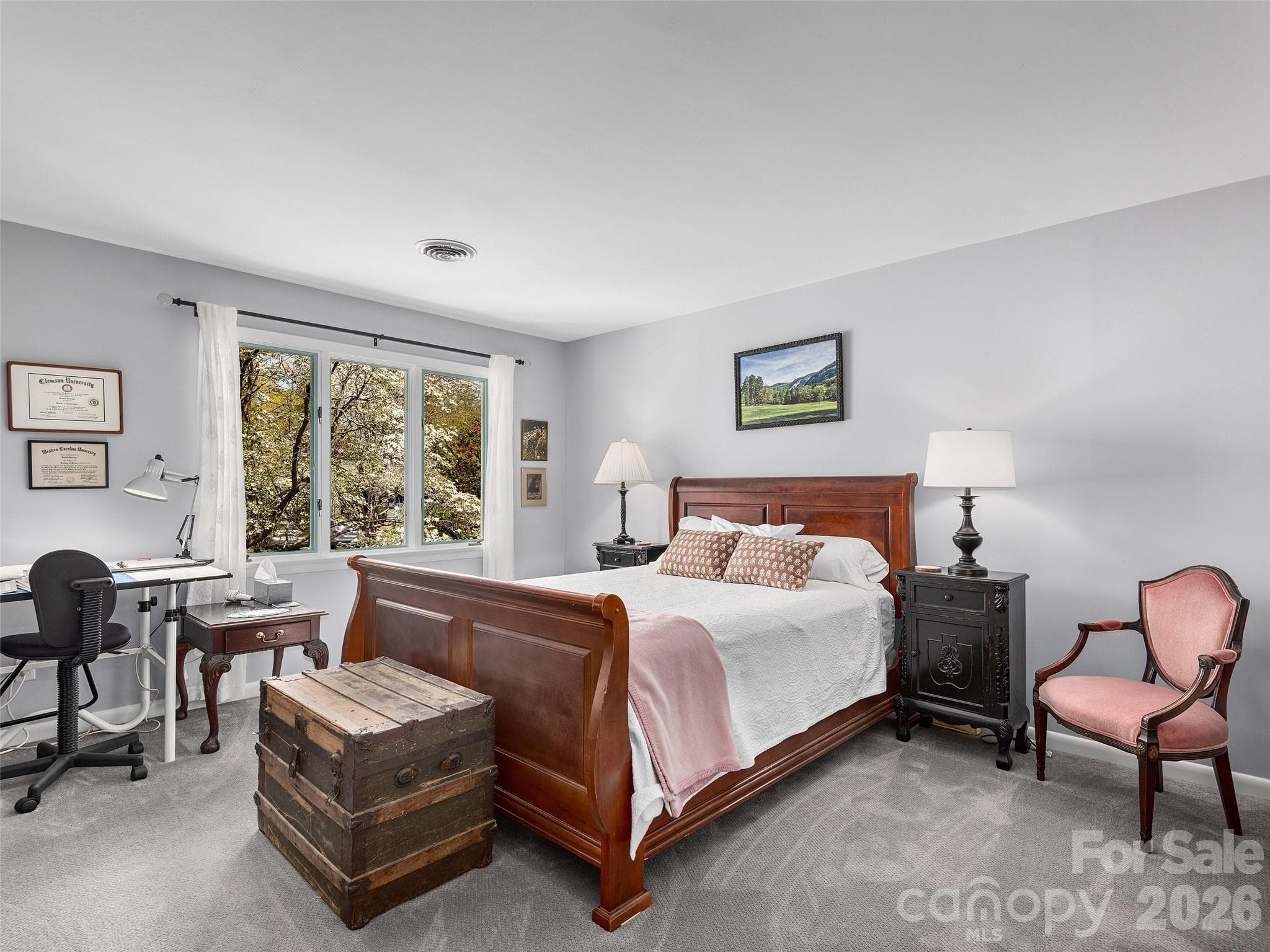 Guest Bedroom (right) - 521 Crowfields Lane, Asheville
