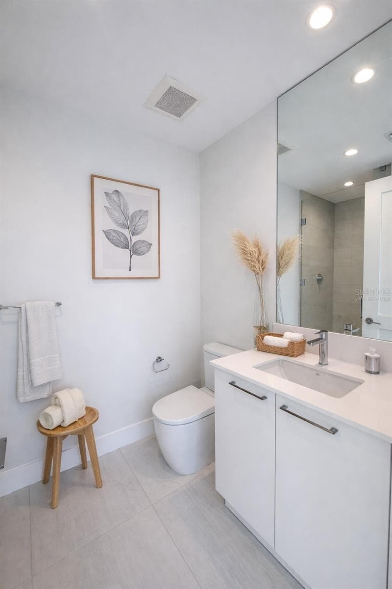 Virtually Staged - 275 1ST AVE #3507, ST PETERSBURG