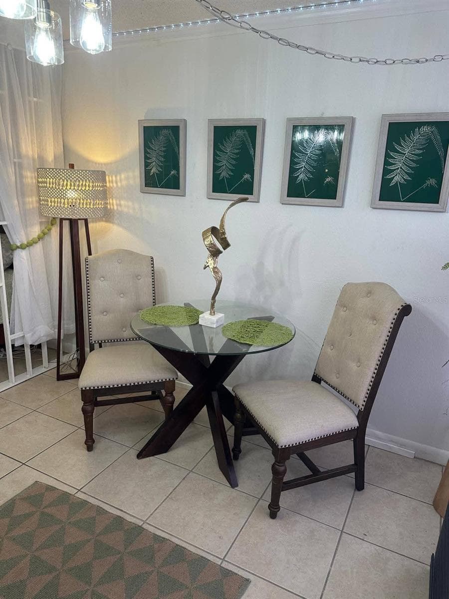 Condo - Hotel at 43420 HIGHWAY 27 #445, DAVENPORT, photo 8 of 19